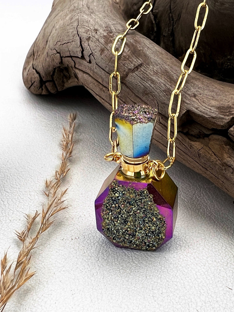 Druzy Quartz Vial
