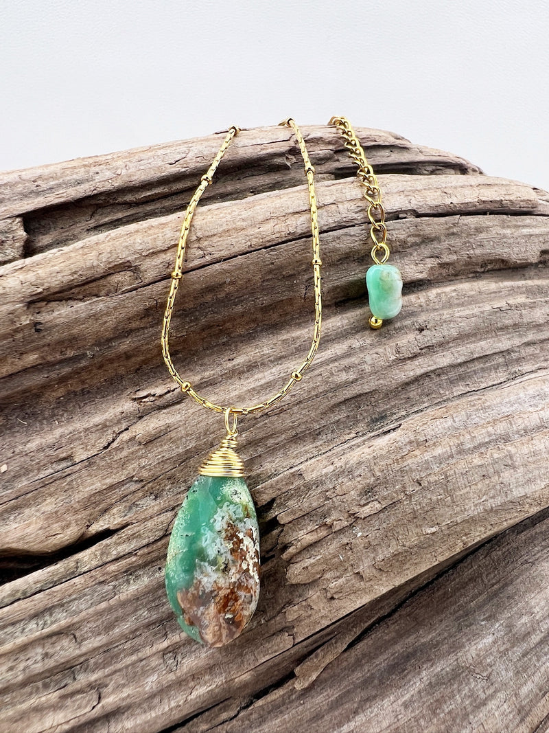Chrysoprase Dreams | A T-Shirt Necklace