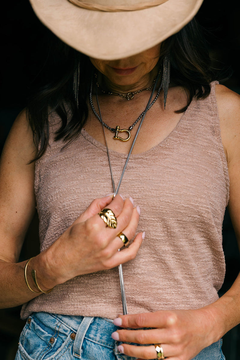 Alice Lariat | Adjustable Gold-Plated Stainless Steel Necklace