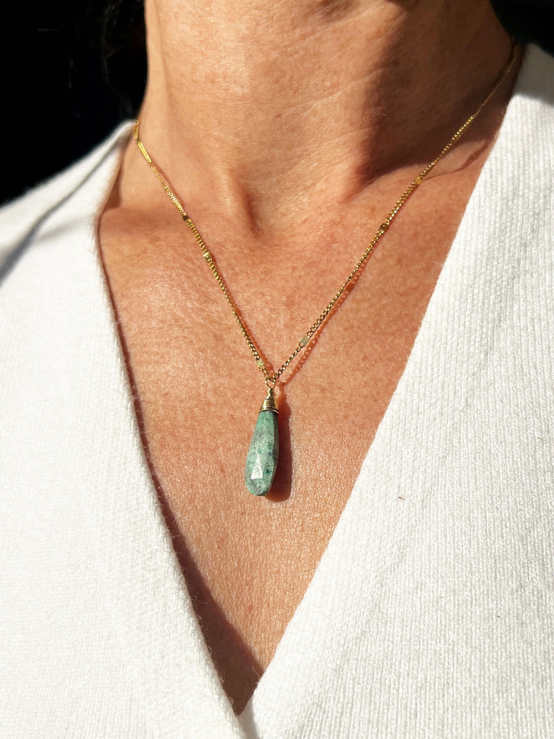 Chrysoprase Dreams | A T-Shirt Necklace