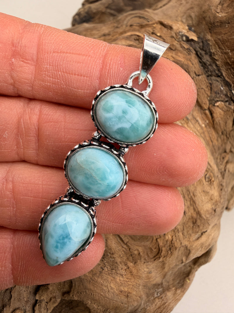Water Bloom | Larimar Silver Necklace