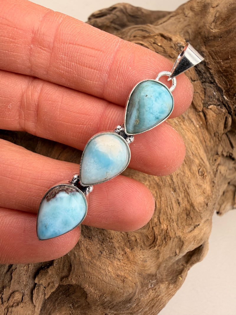 Water Bloom | Larimar Silver Necklace