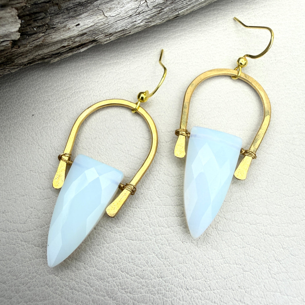 Tangled Milk | Opalite