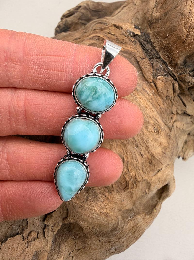 Water Bloom | Larimar Silver Necklace
