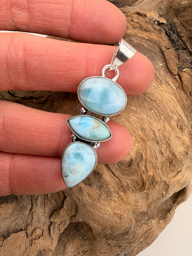 Water Bloom | Larimar Silver Necklace
