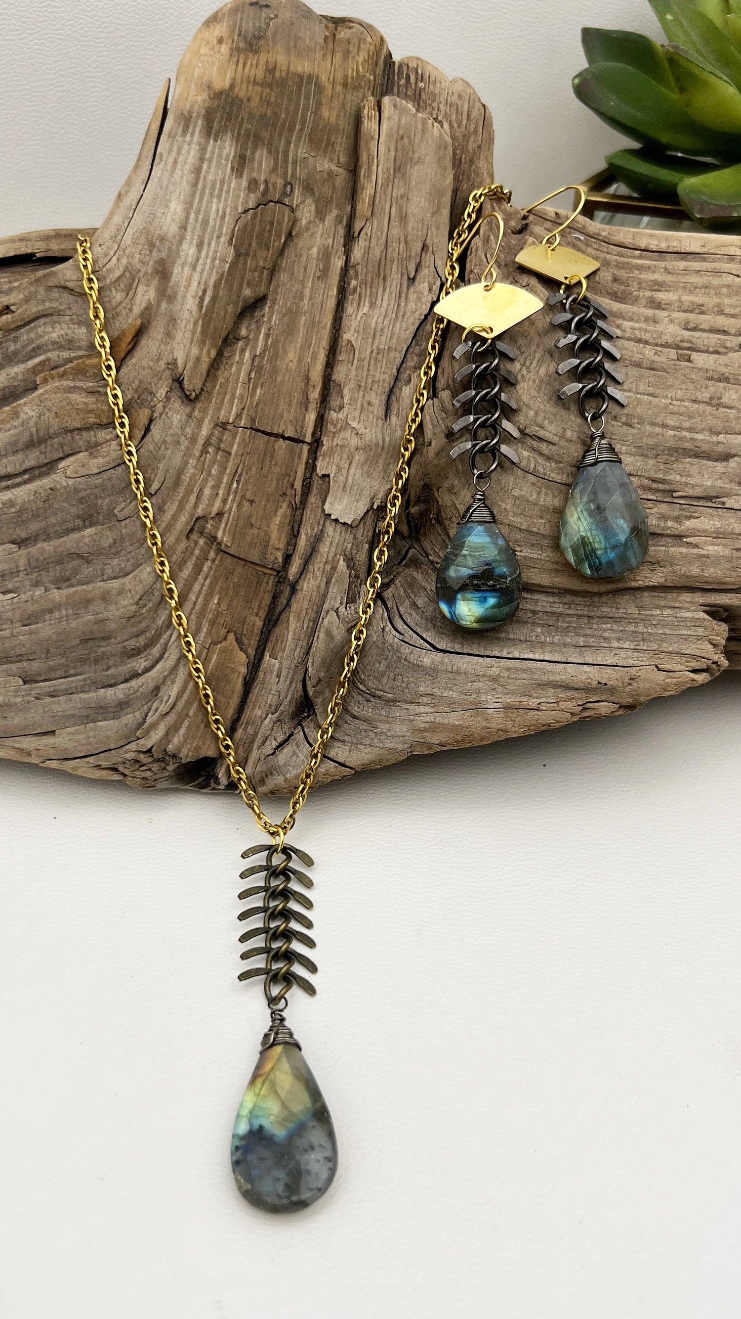 Dragon Tales | Labradorite Dangle Earrings
