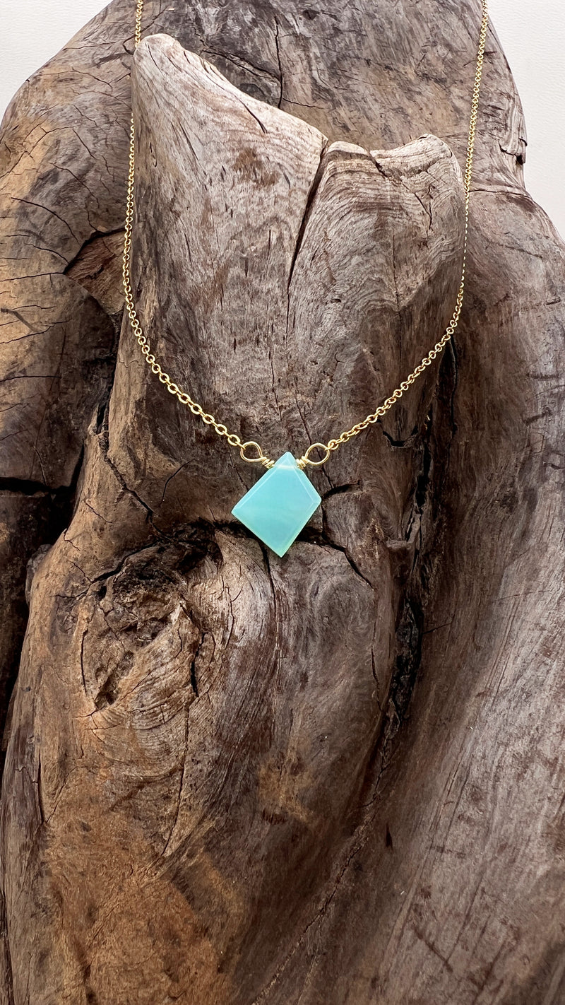 Believe in Dreams | Green Chalcedony Earring & Necklace