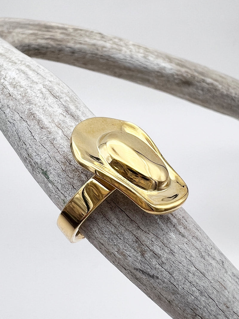 "Golden cowboy hat statement ring in solid steel – Rodeo Spirit Ring by Real To The Roots"