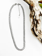 Load image into Gallery viewer, Fishbone Necklace