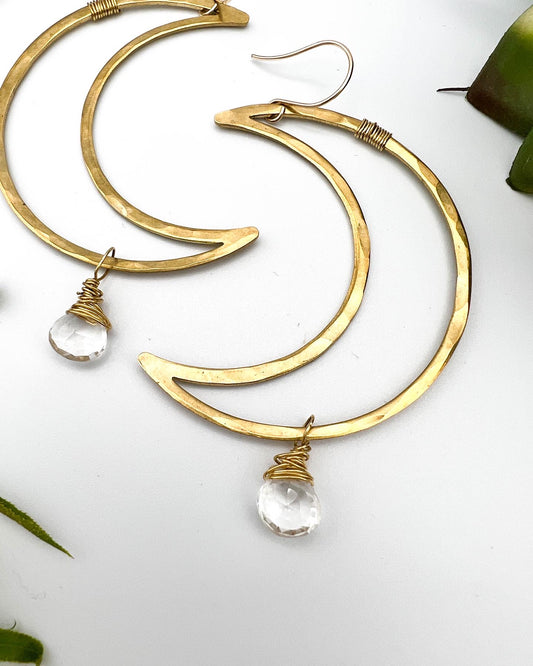 Renew | Crescent Moon with Crystal
