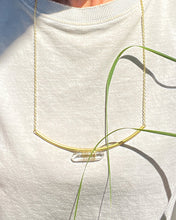Load image into Gallery viewer, Crystal Swing Necklace