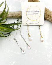 Load image into Gallery viewer, Box Chain Earrings | crystal drops